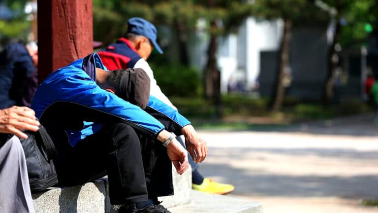 노인 주거 불안