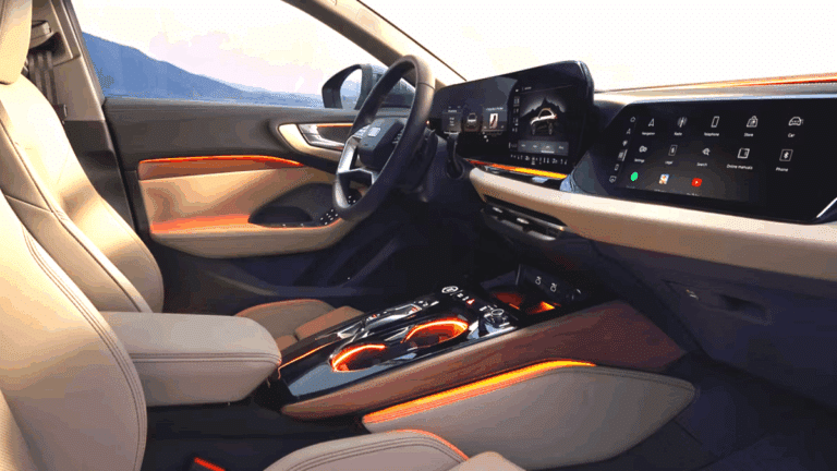 더 뉴 아우디 A5 8월의 차 선정