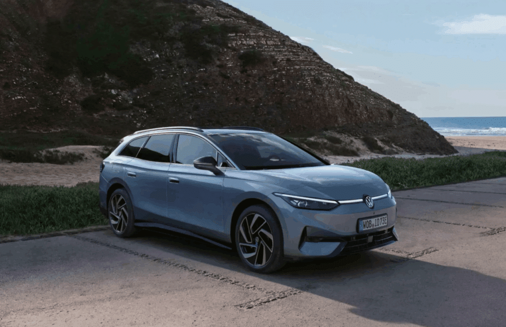 "테슬라도 BYD도 아니었다".. 유럽 전기차 1위 차지한 주인공, 알고 보니 2 폭스바겐 유럽 전기차 판매량