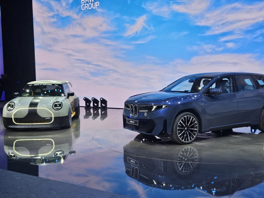 中의 '무서운 속도전'에 "더는 시간이 없다"… 韓 전문가들의 섬뜩한 '경고' 3 전기차