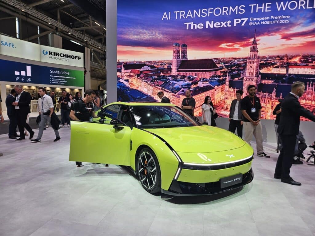 中의 '무서운 속도전'에 "더는 시간이 없다"… 韓 전문가들의 섬뜩한 '경고' 2 전기차