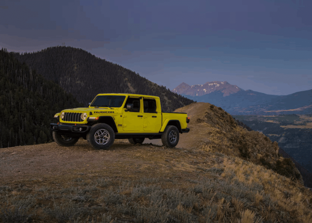 지프 전동화 전략 수정