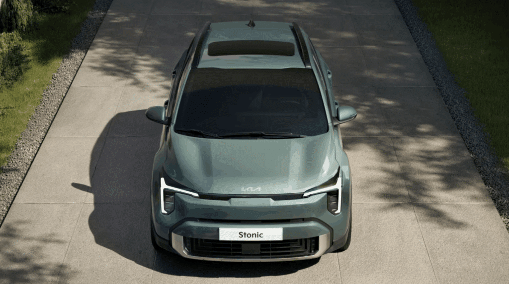 "한국에선 단종됐는데"...역대급 디자인으로 부활한 국산 크로스오버 4 기아 신형 스토닉 제원