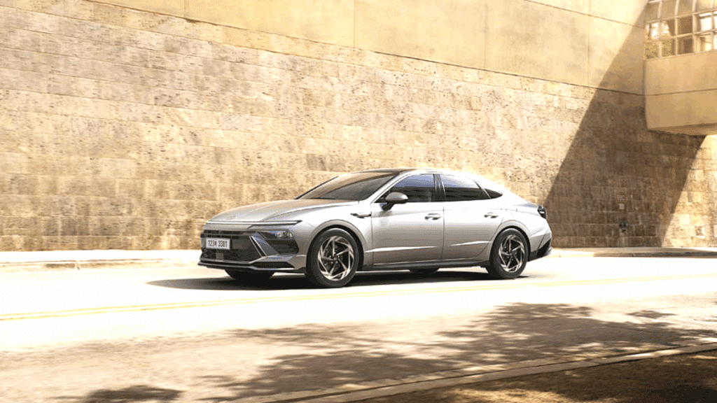 "이러니 안 팔릴 수가 있나"…출시하자마자 계약 폭주, '가성비 끝판왕' 등장 1 2026 현대차 쏘나타 디 엣지 가격