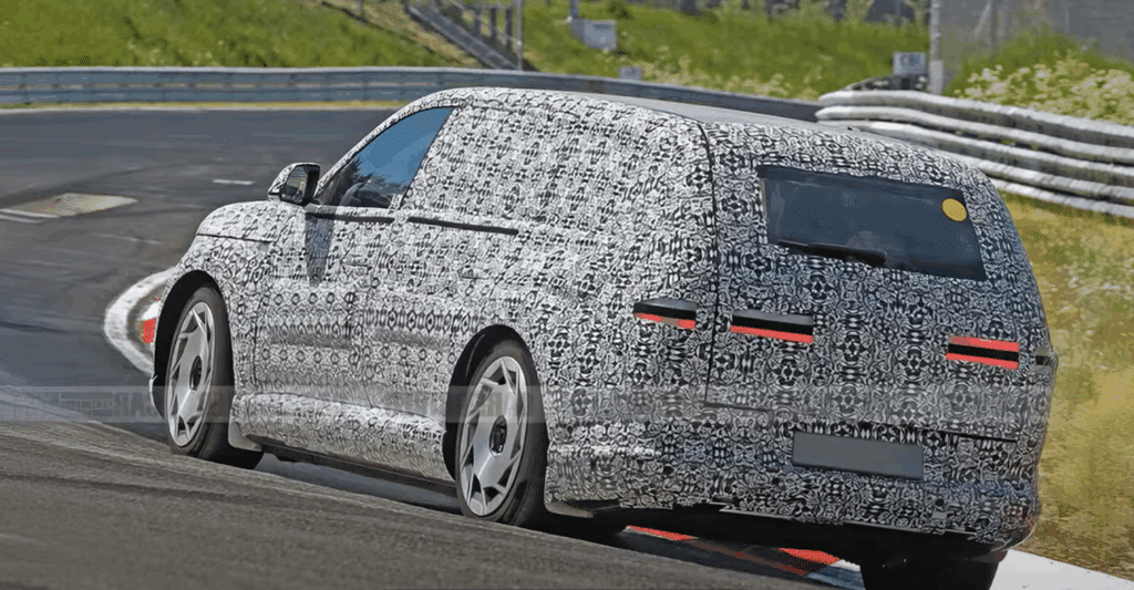 "롤스로이스 부럽지 않다"...제네시스 신차 '이것' 탑재, '이 정도일 줄이야' 3 제네시스 GV90 코치도어