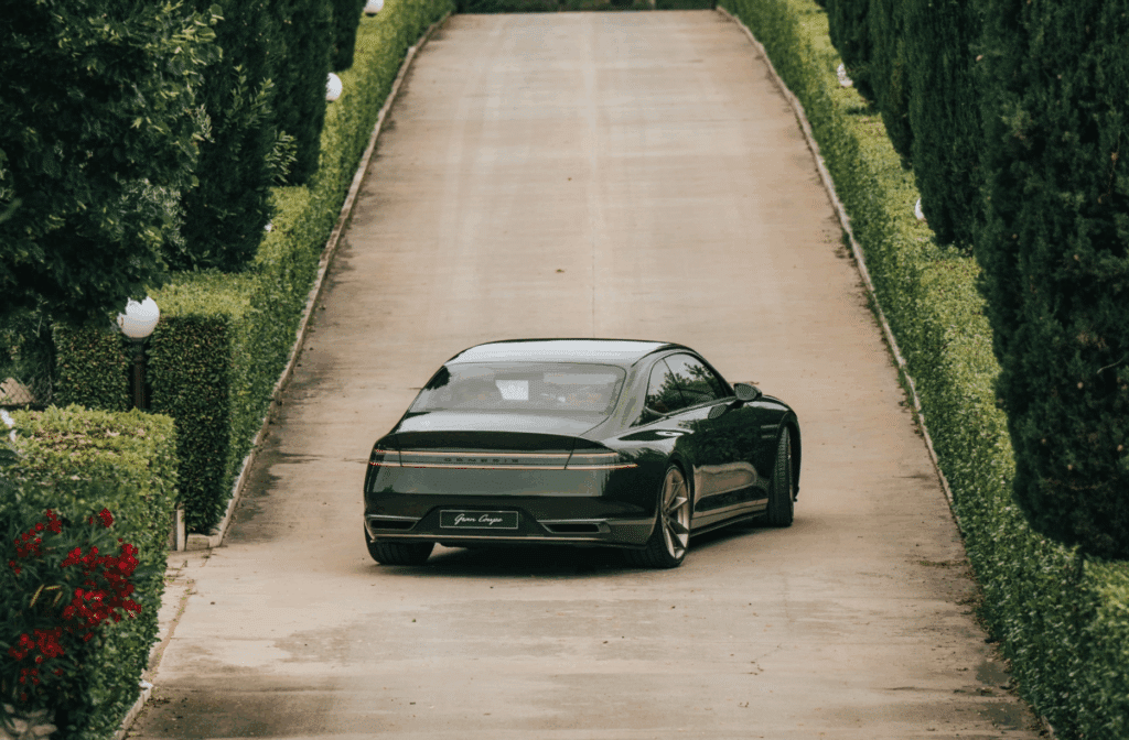 "이게 진짜 국산차?"…제네시스 G90 쿠페, 실내 보니 '입이 떡' 4 제네시스 X 그란 쿠페 콘셉트 디자인