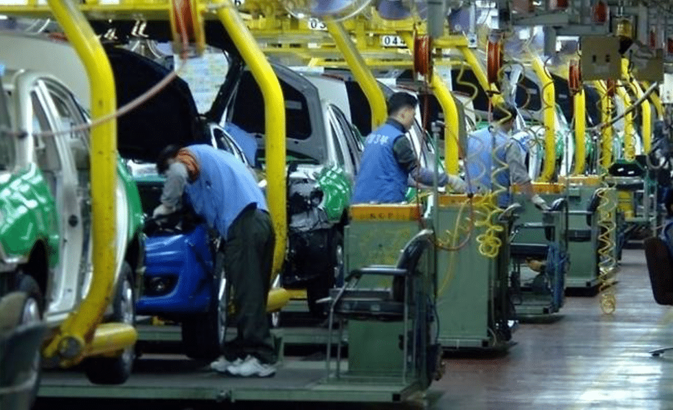 "도미노 효과 실화냐".. 국내 자동차 그룹 공장 가동 중단, '시스템 맹점 드러나' 2 현대차 기아 공장 가동 중단