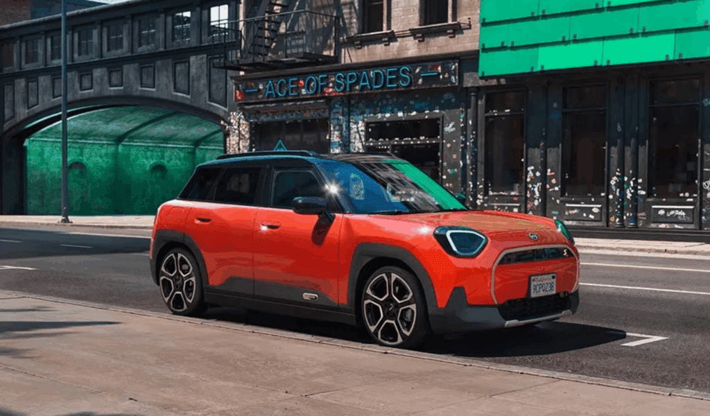 "안전성 원탑 인정?".. 아우디도 볼보도 제친 소형차의 정체는 4 미니 에이스맨 유로 NCAP 별 5개 획득