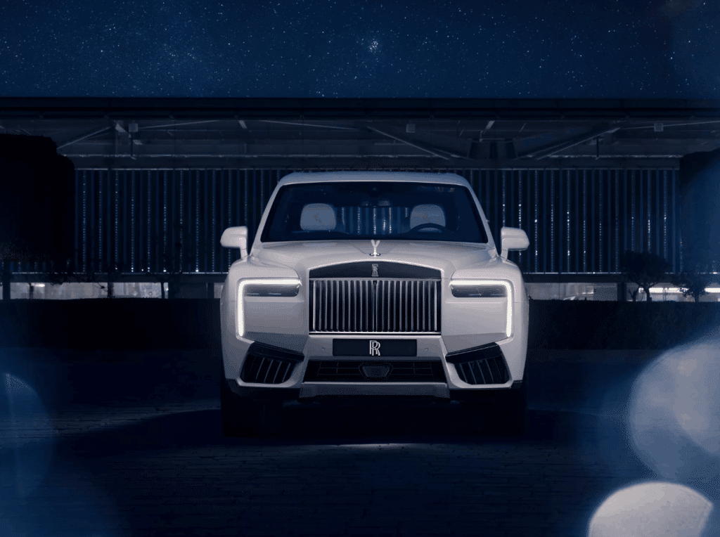 롤스로이스 컬리넌 코스모스 디자인