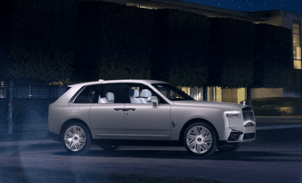 롤스로이스 컬리넌 코스모스 디자인