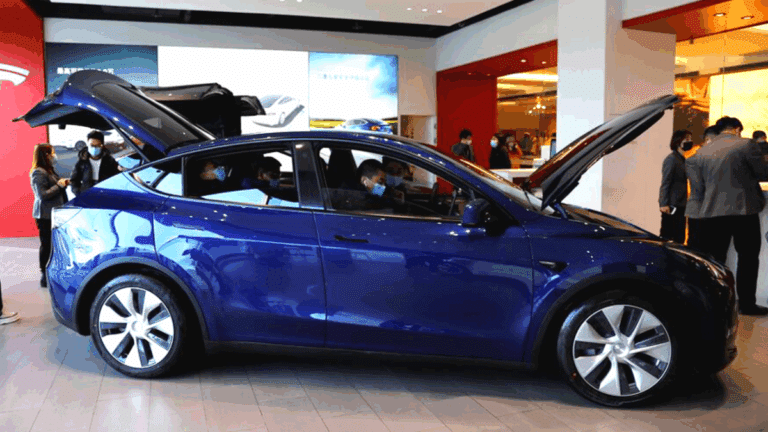 테슬라 저가형 모델 Y 사양 간소화