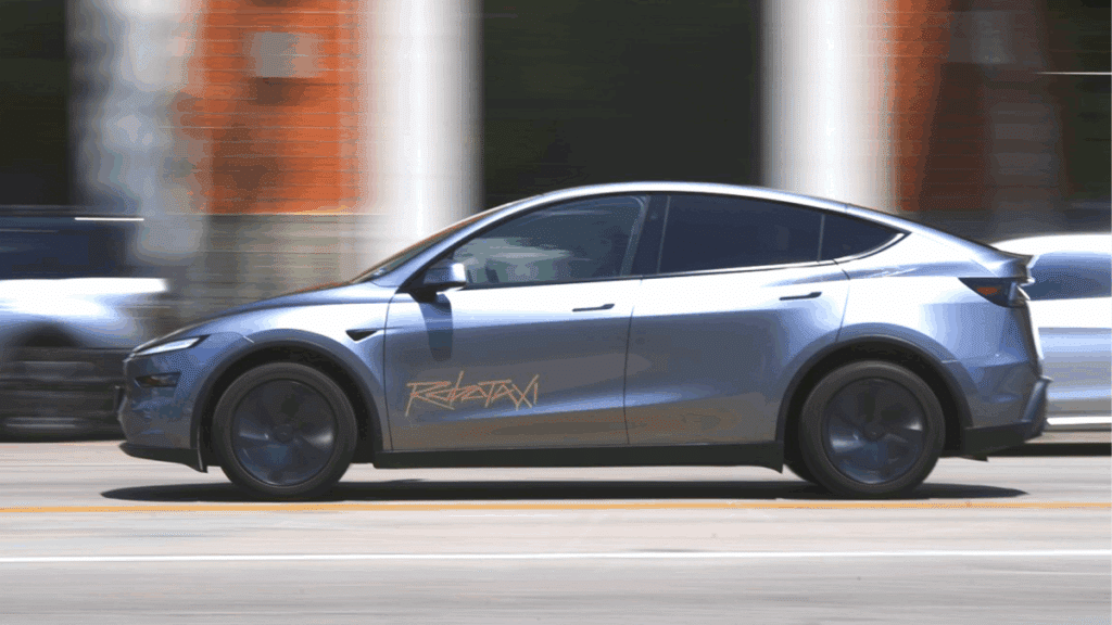 테슬라 로보택시 사고 은폐 논란