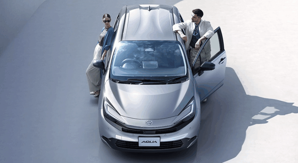 2천만원대 '역대급 연비 괴물' 등장 "기름 냄새만 맡아도 간다"...현대차 '초긴장' 3 토요타 신형 아쿠아 가격