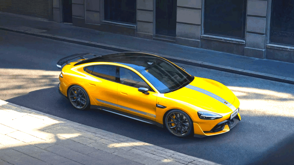 샤오미 SU7 울트라 테슬라 모델 S 플래이드 비교