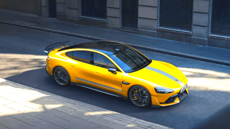 샤오미 SU7 울트라 테슬라 모델 S 플래이드 비교