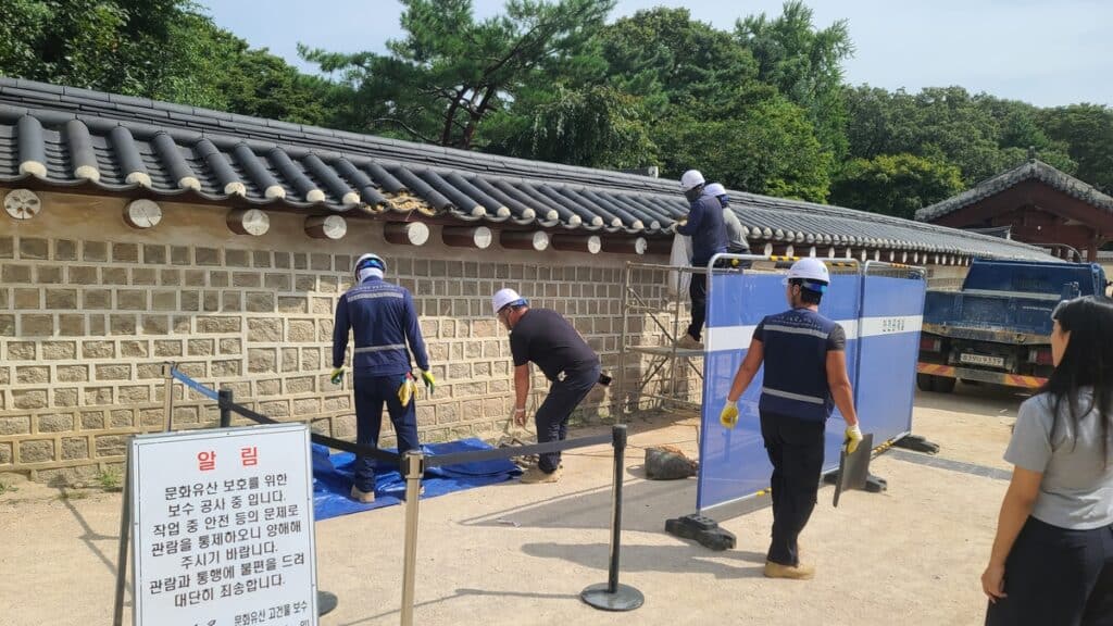 "경복궁에 이어 이곳까지?"... 반복되는 상황에 국민들 '분통' 5 종묘