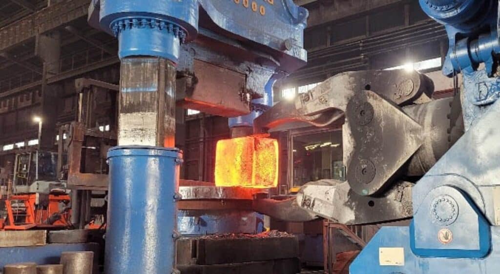 “삼양식품도 파마리서치도 아니었다”…2천원→11만원 수익률 초대박, 비결 뭐였길래? 6 태웅 주식