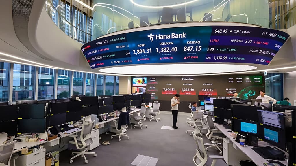 Dollar Carry Trade Resurrects (4)