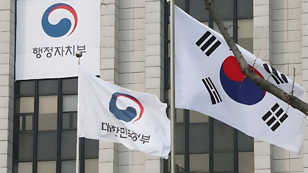 Extension of retirement age (3)