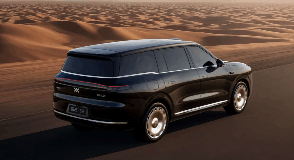 "이런게 가능할 줄 몰랐어요".. 샤워기까지 갖춘 신형 SUV 장비 수준에 '깜짝' 4 LM 모터스 LS9 제원