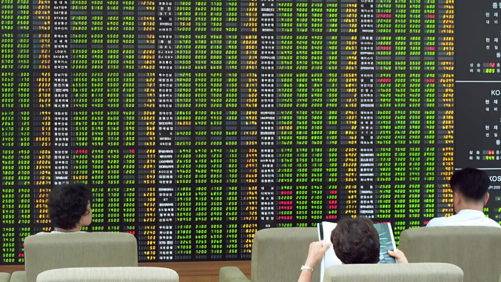 ISU petasys Shares Surge (4)