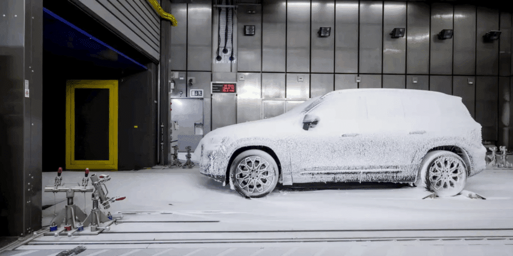 메르세데스 벤츠 신형 GLB 혹한 테스트