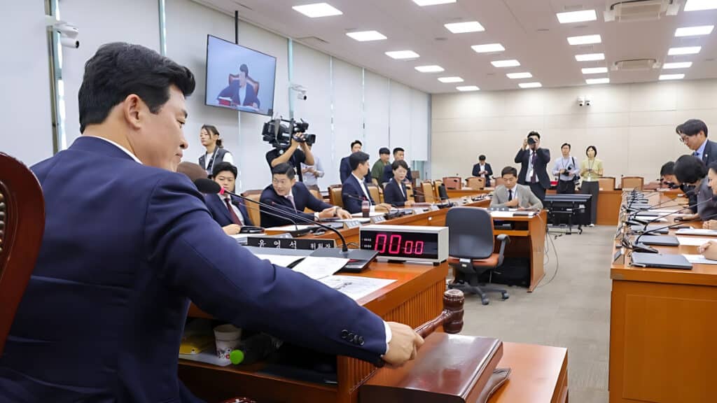 Retirement pension fund type (6)