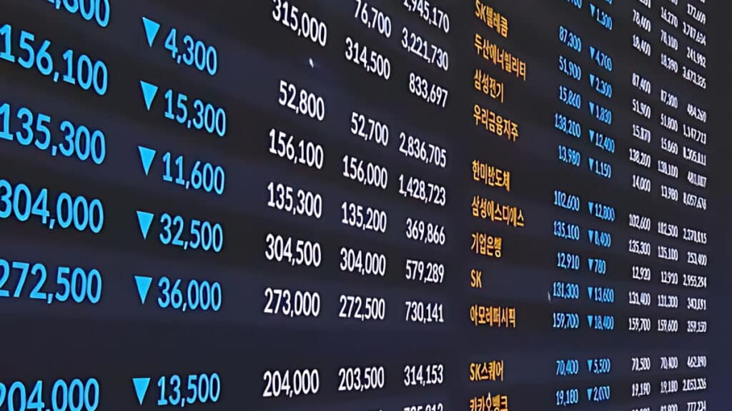 SK Hynix target rises (2)