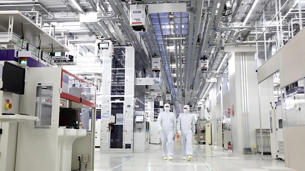 Semiconductor production in October (5)