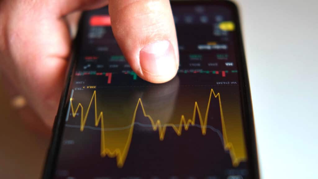 Stock Expert KEPCO Investment