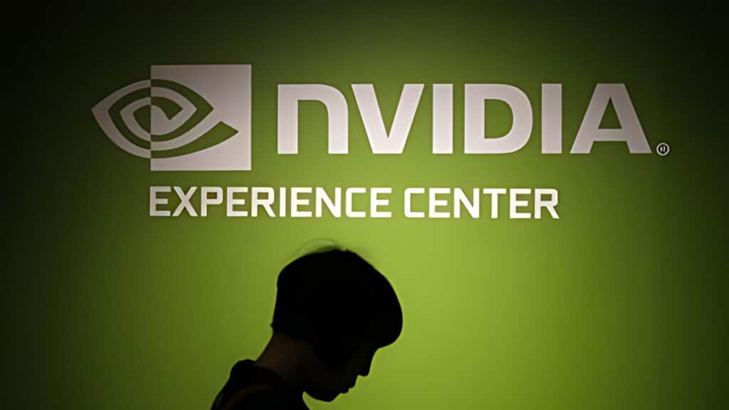 "72조 투자했는데 날벼락"… 아마존·오픈AI 중동 프로젝트, 드론 한 방에 '올스톱' 위기 3 Trump Declares Nvidia Chip Exclusive (6)