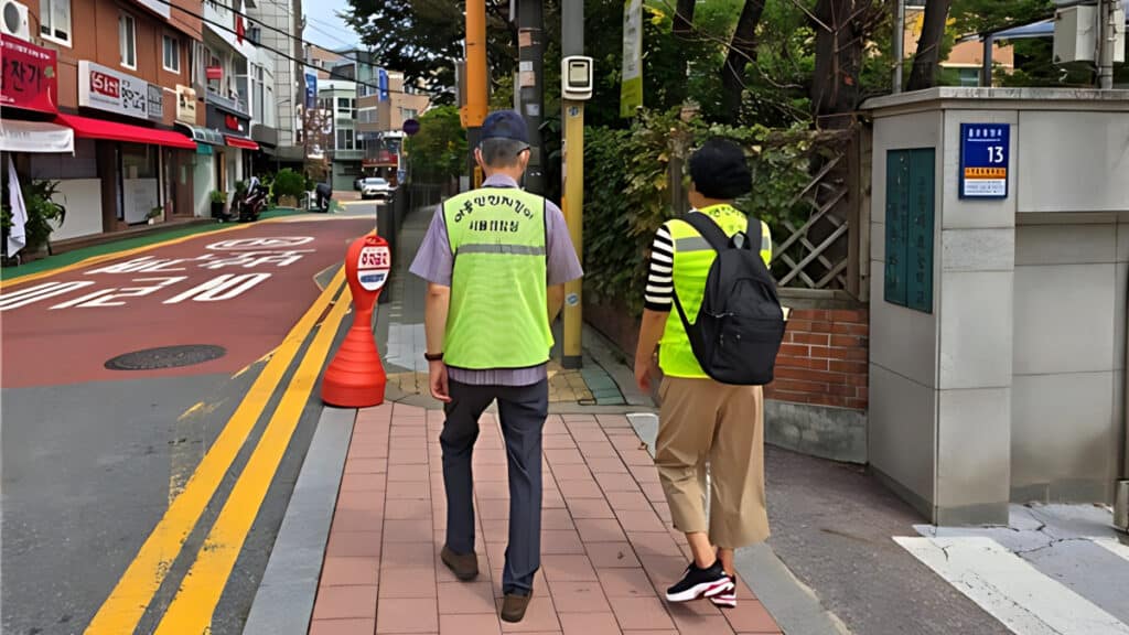 a job for the elderly in Ansan (3)