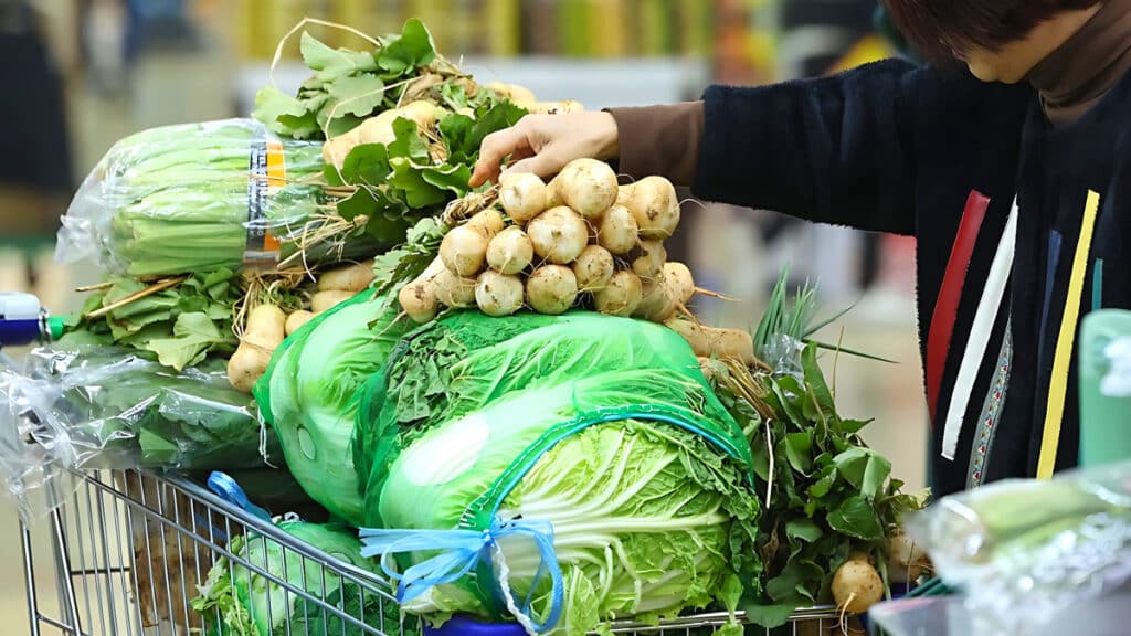 kimchi price reversal government intervention (4)