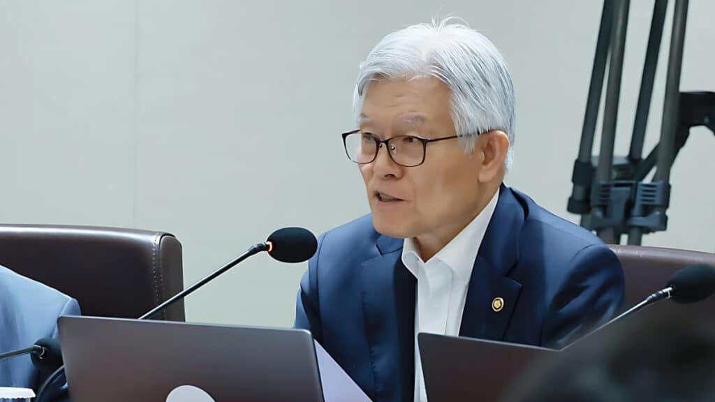 reorganization of civil service duty (6)