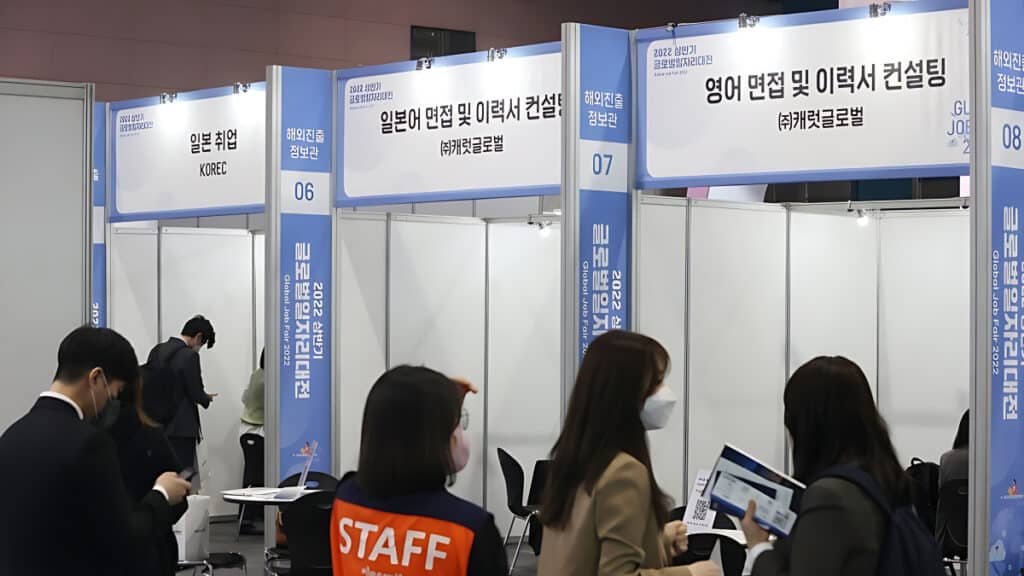 young people employment abroad (5)