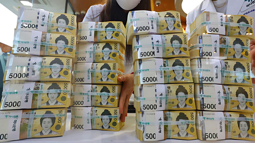 Earned income declines in five years