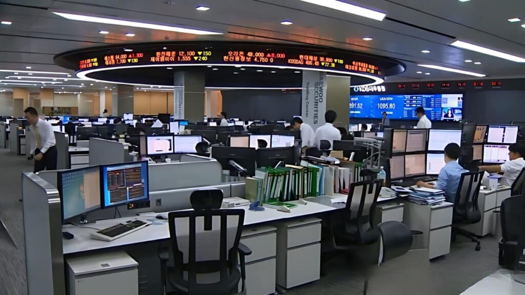 Foreigners net selling on KOSPI (2)