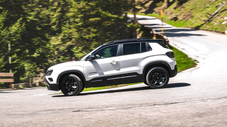 지프 어벤저 마일드 하이브리드 국내 인증