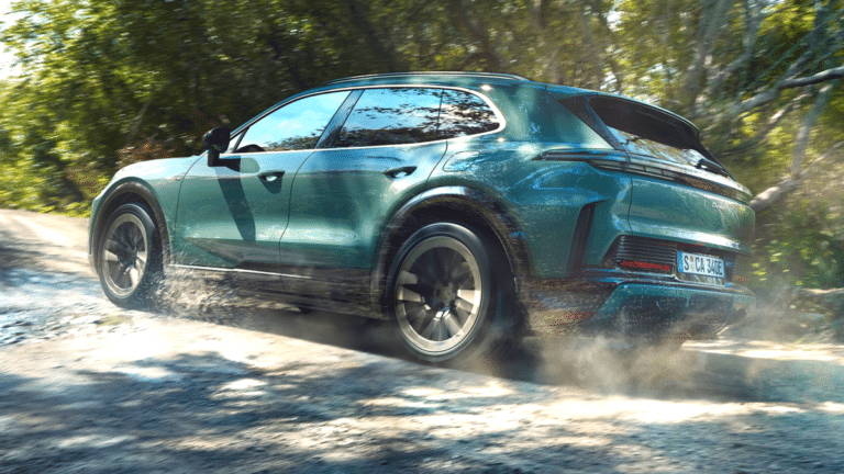 포르쉐 카이엔 일렉트릭 갤럭시 디지털 키 적용