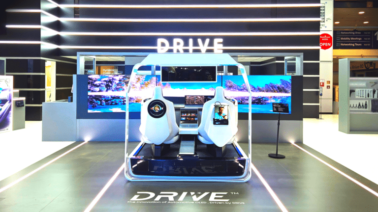 페라리, 삼성디스플레이 협업