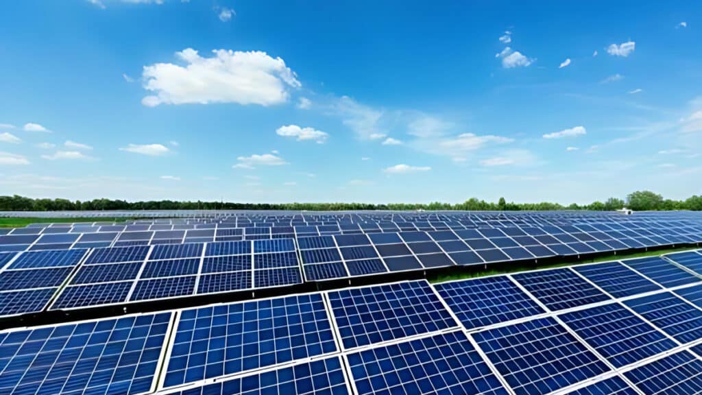 a surge in the price of silver (4)