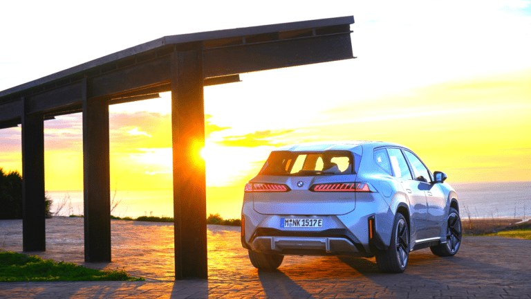 BMW iX3 AI 비서 알렉사+ 탑재