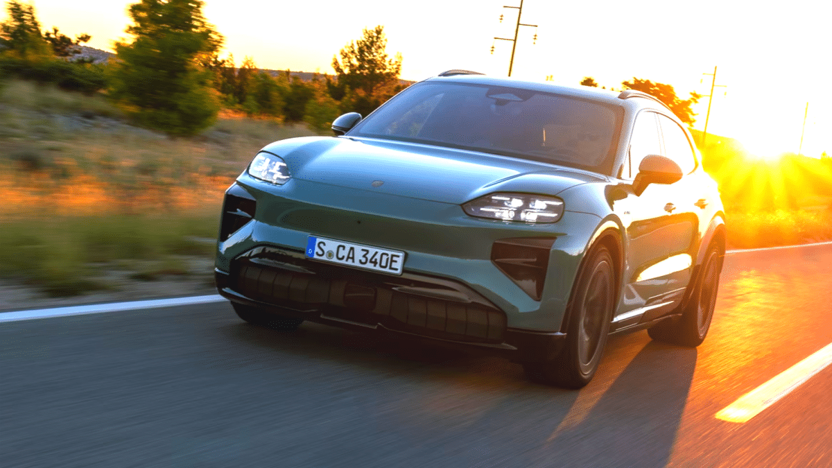 포르쉐 판매량 감소