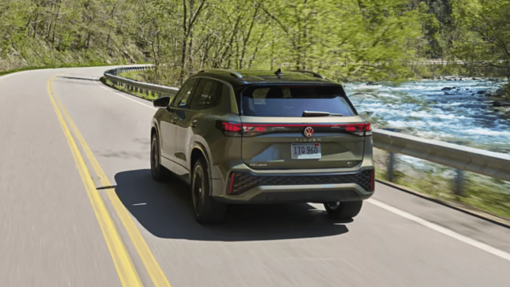 폭스바겐 ID.4, ID.티구안으로 변경