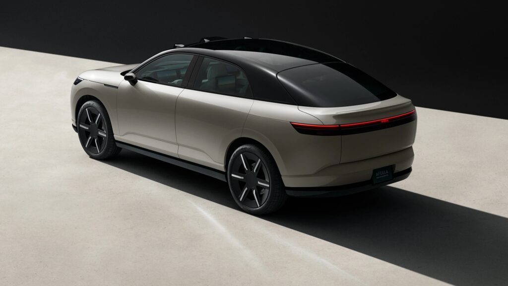 소니혼다 아필라 LG디스플레이 탑재