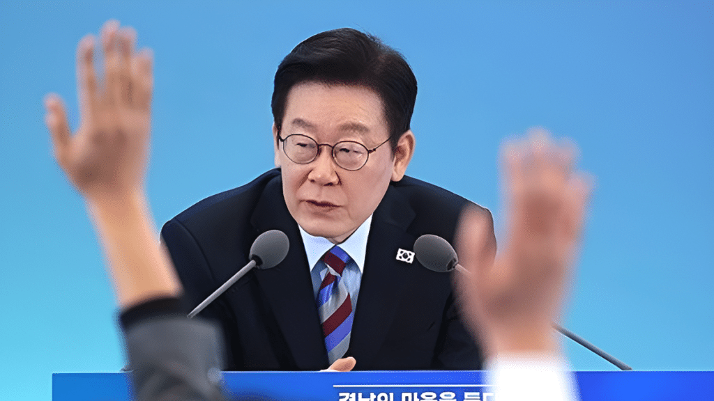 李대통령 나서자 "4일 만에 매물 1000건 쏟아졌다"… 서울 부동산 시장 '흔들' 1 이재명 대통령 매입임대 폐지