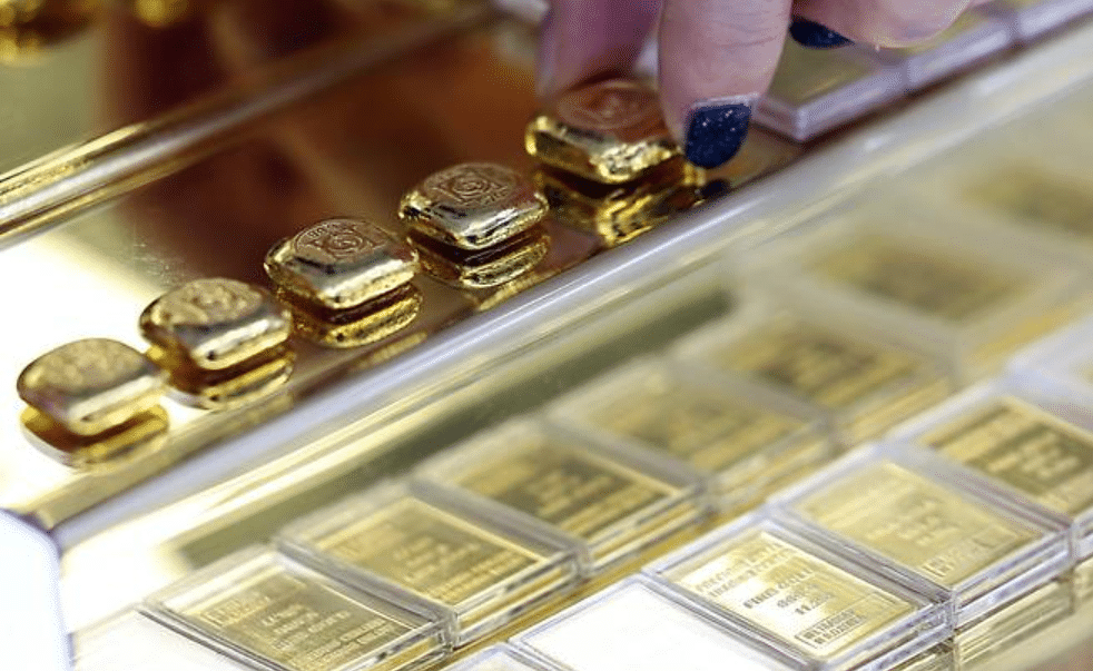 예비 신혼부부 예물