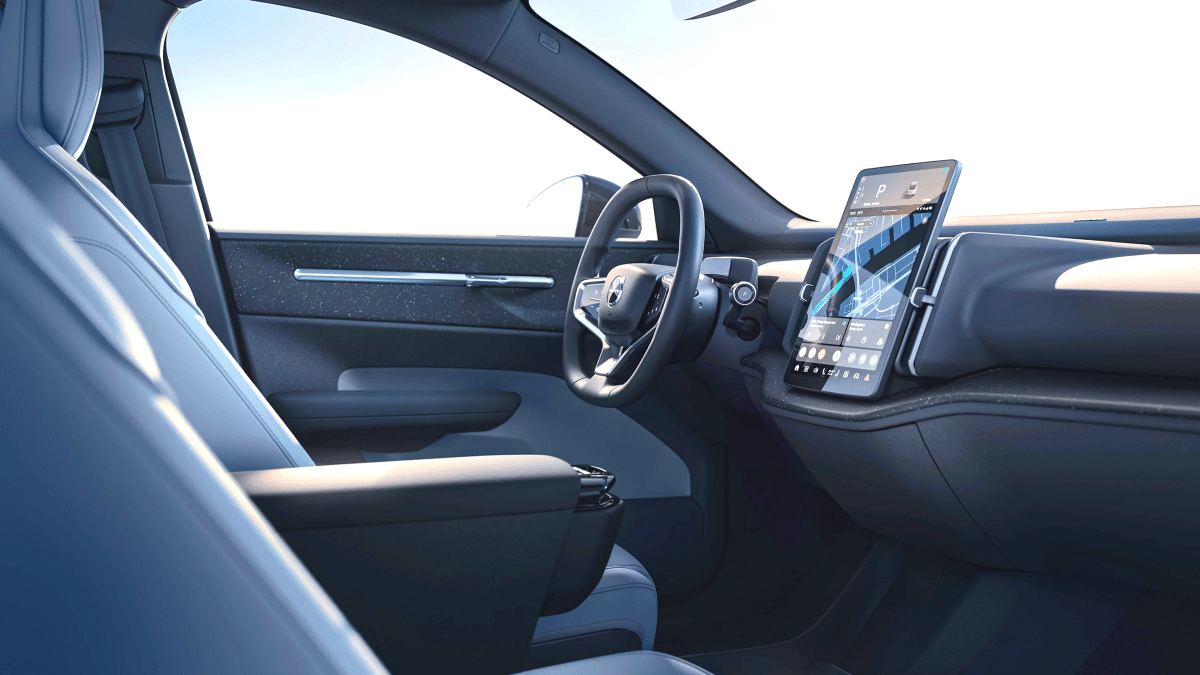 볼보 EX30 가격 인하