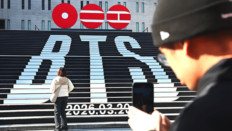 BTS 광화문 컴백 행사 '인파 위기경보 주의' 발령