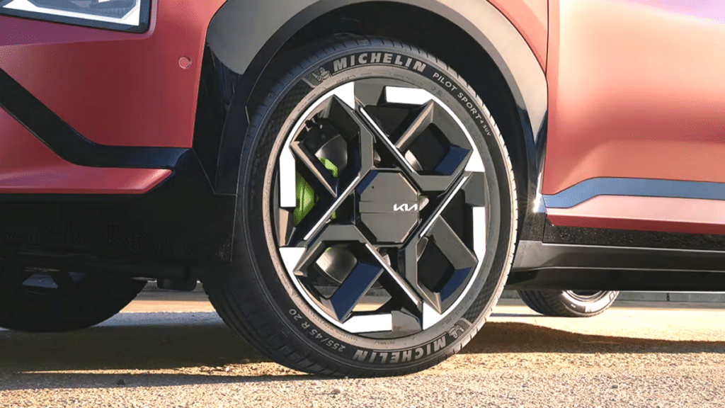 기아 EV5 GT, 3월의 차에 선정